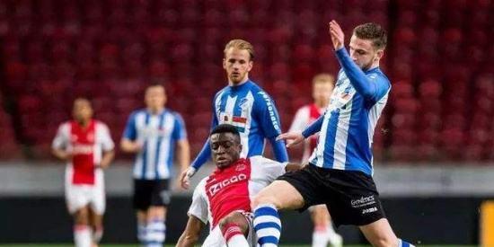 他不仅提升 他不仅提升